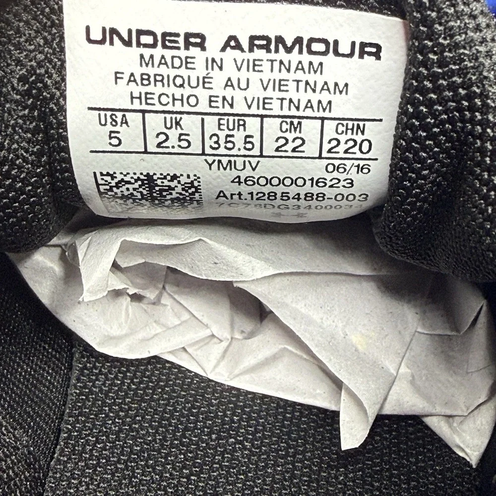 Under Armour Dash RN 2 Women’s Size 5 Black Pink Running Shoes NEW 1285488-003